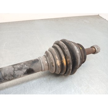 Recambio de transmision delantera derecha para citroën c3 iii (sx) 1.2 vti 82 referencia OEM IAM 9677476680 / 1611524080  