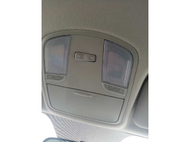 Recambio de luz interior para kia rio 1.0 t-gdi hybrid referencia OEM IAM   