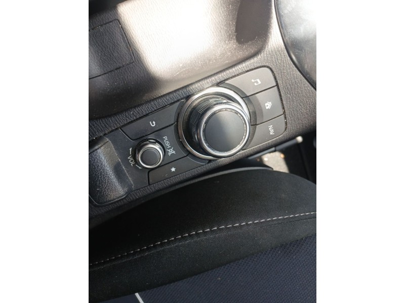 Recambio de mando multifuncion para mazda 2 hatchback (dl, dj) 1.5 skyactiv-g referencia OEM IAM   