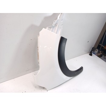 Recambio de aleta delantera derecha para citroën c3 iii (sx) 1.2 thp 110 referencia OEM IAM   