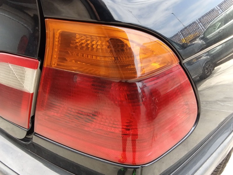 Recambio de piloto trasero derecho para bmw 3 (e46) 320 d referencia OEM IAM   