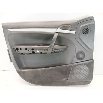 GUARNECIDO PUERTA DELANTERA IZQUIERDA 7L5867011 