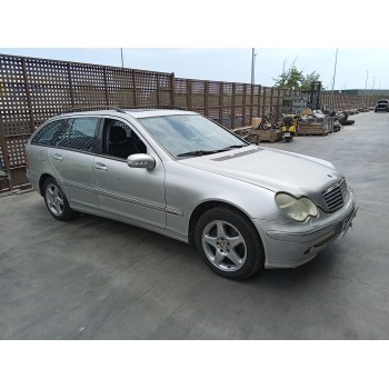 mercedes-benz clase c t-model (s203) del año 2002