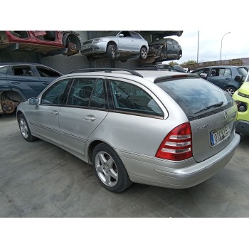 mercedes-benz clase c t-model (s203) del año 2002