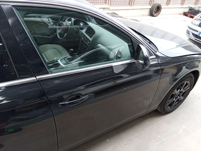 Recambio de puerta delantera derecha para audi a4 b8 (8k2) 2.0 tdi referencia OEM IAM   