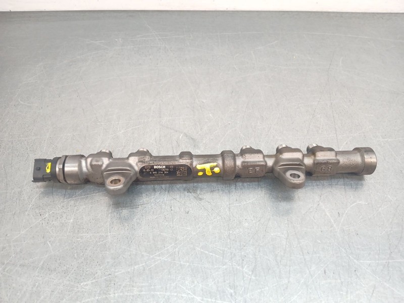 Recambio de rampa inyectora para opel combo furgoneta/monovolumen (x12) 1.3 cdti (b05) referencia OEM IAM 1570S3 0445214364 