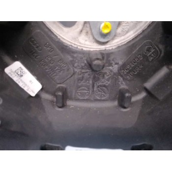 Recambio de volante para audi a3 (8p) 2.0 tdi ambiente referencia OEM IAM 305647610 DESGASTADO 