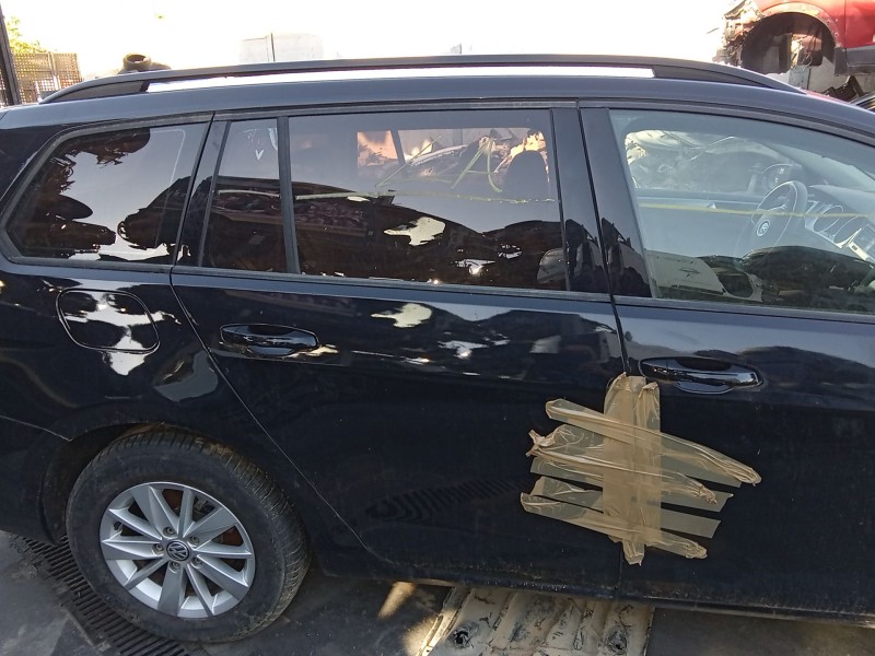Recambio de puerta trasera derecha para volkswagen golf vii variant (ba5, bv5) 1.6 tdi referencia OEM IAM   