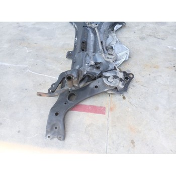 Recambio de puente delantero para toyota auris hybrid active referencia OEM IAM 5120102102  