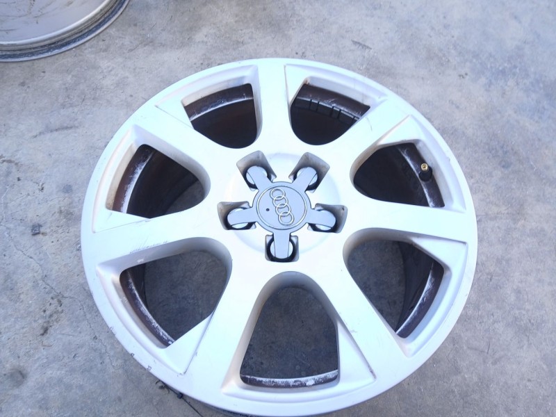 Recambio de llanta para audi q5 (8rb) 2.0 tdi quattro referencia OEM IAM 8R0601025G X1 17 PULGADAS