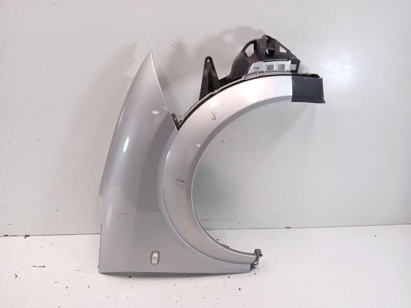 Recambio de aleta delantera derecha para audi a2 (8z) 1.4 tdi referencia OEM IAM 8Z0821106C  8Z0821106C