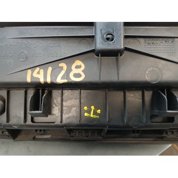 Recambio de guantera para fiat punto (evo) (199) 1.3 16v jtd cat referencia OEM IAM 735485660 NEGRO 