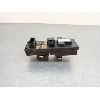Recambio de mando elevalunas delantero izquierdo para maxus edeliver 3 furgoneta electric referencia OEM IAM c00100373  