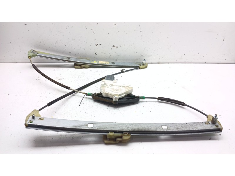 Recambio de elevalunas delantero derecho para audi q5 (8rb) 2.0 tdi quattro referencia OEM IAM 8R0837462H  