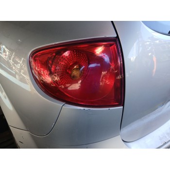 Recambio de piloto trasero izquierdo para seat altea (5p1) 1.6 referencia OEM IAM 5P0945111B  