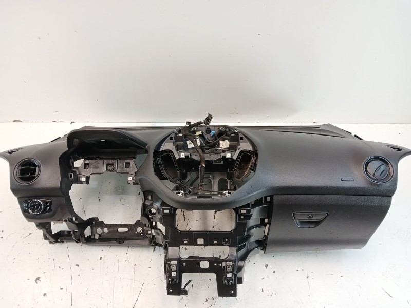 Recambio de salpicadero para ford transit courier combi trend referencia OEM IAM AS4HA  