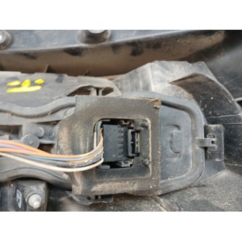 Recambio de piloto trasero izquierdo para renault grand scénic ii (jm0/1_) 1.9 dci (jm14) referencia OEM IAM 8200474328b  