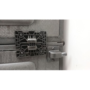 Recambio de bandeja trasera para audi q5 (8rb) 2.0 tdi quattro referencia OEM IAM 8R0867769FAJ6  
