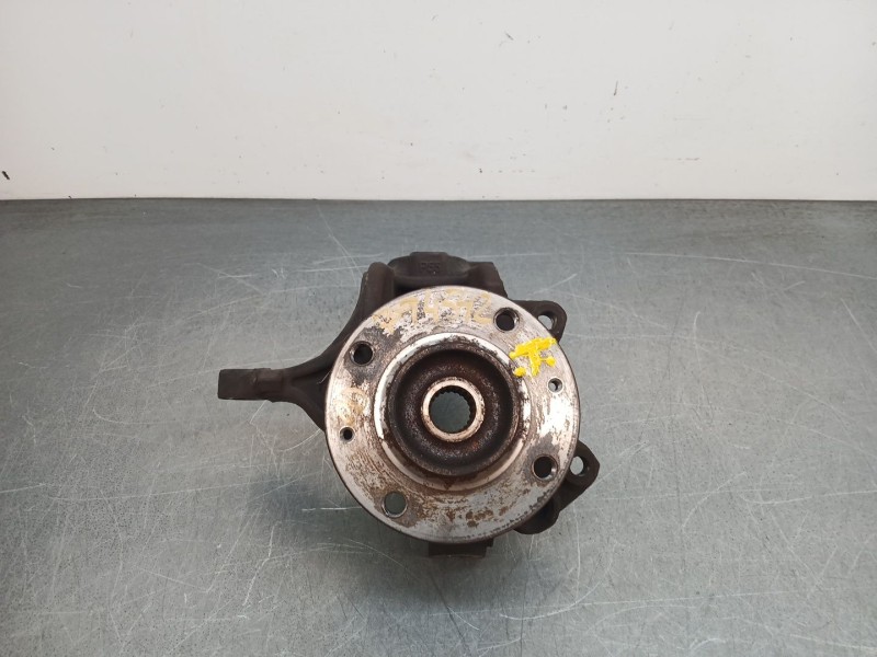 Recambio de mangueta delantera derecha para citroën c3 iii (sx) 1.2 vti 82 referencia OEM IAM 1607557580  