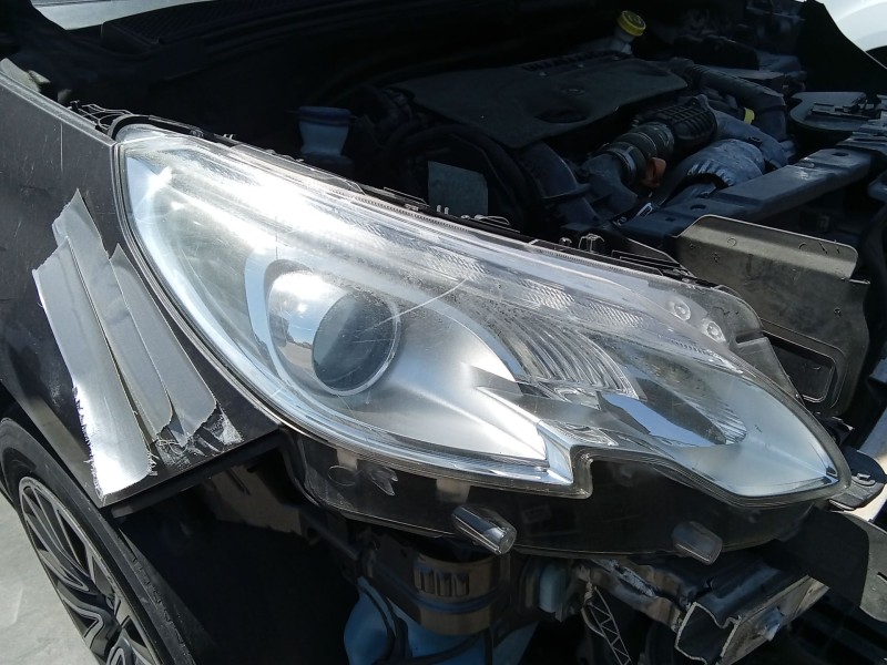 Recambio de faro derecho para peugeot 2008 i (cu_) 1.6 bluehdi 100 referencia OEM IAM   