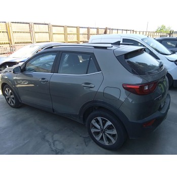 kia stonic (yb) del año 2022
