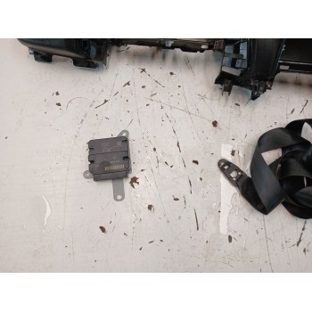 Recambio de kit airbag para renault clio iv technofeel referencia OEM IAM 682007861R sin pretensor izquierdo 
