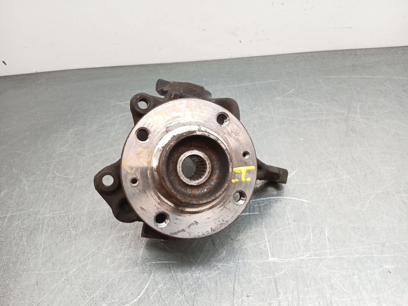 Recambio de mangueta delantera izquierda para citroën c3 iii (sx) 1.2 vti 82 referencia OEM IAM 1607557480  