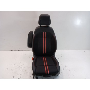 ASIENTO DELANTERO IZQUIERDO 