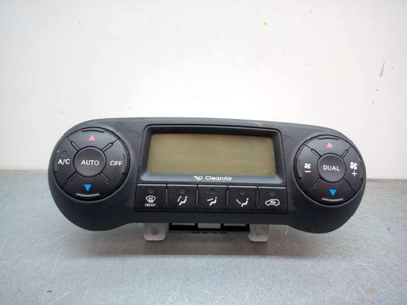 Recambio de mando climatizador para hyundai ix35 1.7 crdi cat referencia OEM IAM 972502Y301  