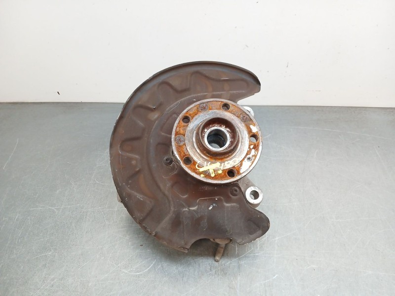 Recambio de mangueta delantera derecha para seat leon st (5f8) x-perience 4drive referencia OEM IAM 5q0406258c  