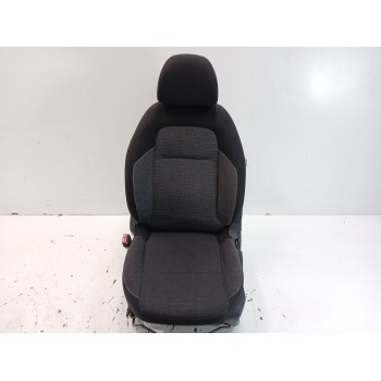 ASIENTO DELANTERO IZQUIERDO 