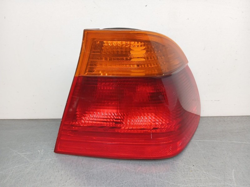 Recambio de piloto trasero derecho para bmw 3 (e46) 320 d referencia OEM IAM 8364922  