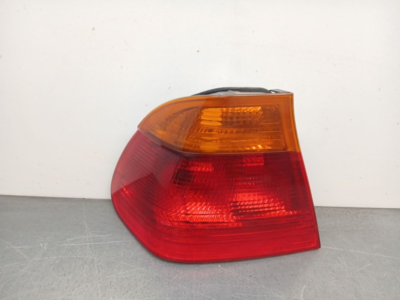 Recambio de piloto trasero izquierdo para bmw 3 (e46) 320 d referencia OEM IAM 8364921  