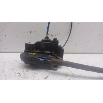CERRADURA PUERTA TRASERA IZQUIERDA 82501EB305 