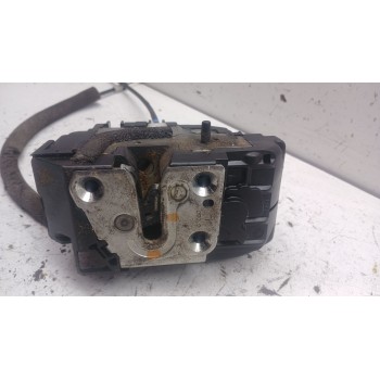 Recambio de cerradura puerta trasera izquierda para nissan navara pick-up (d40m) double cab le 4x4 referencia OEM IAM 82501EB305
