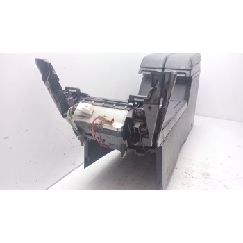 Recambio de apoyabrazos central para infiniti fx fx45 referencia OEM IAM   