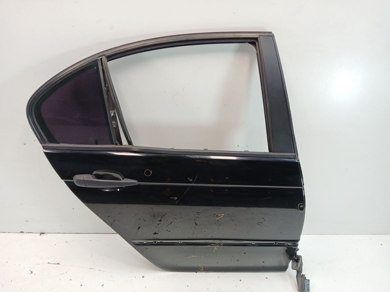 Recambio de puerta trasera derecha para bmw 3 (e46) 320 d referencia OEM IAM 41527034154  