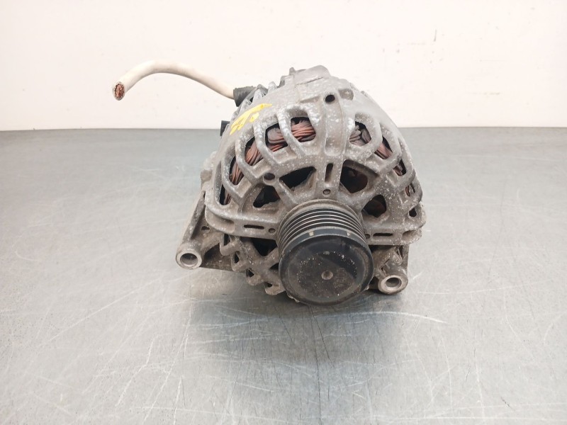 Recambio de alternador para smart forfour cdi (70kw) referencia OEM IAM a6391500250  