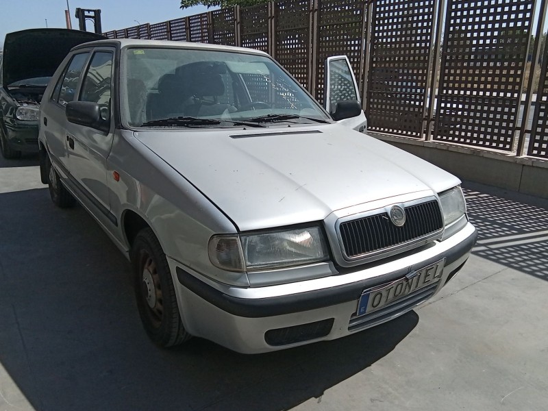 skoda felicia ii (6u1) del año 1999