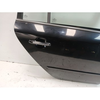 Recambio de puerta trasera derecha para hyundai sonata v (nf) 2.0 crdi referencia OEM IAM 770043K010  