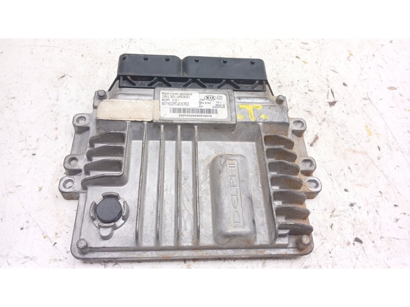 Recambio de centralita motor uce para kia venga (yn) 1.4 crdi 90 referencia OEM IAM 39130-2A300 391302A300 