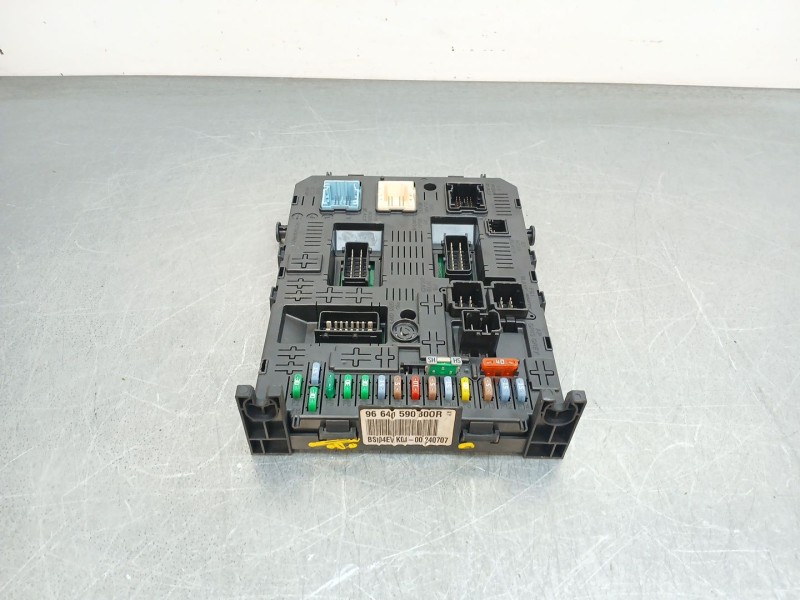 Recambio de centralita bsi para citroën c4 picasso i monospace (ud_) 1.6 hdi referencia OEM IAM 96640590800r  