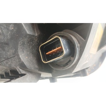 Recambio de faro izquierdo para kia venga (yn) 1.4 crdi 90 referencia OEM IAM 030125720100  