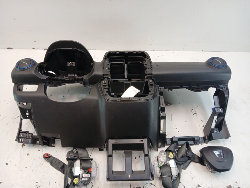 Recambio de kit airbag para dacia spring ev (b6m1) referencia OEM IAM 681006981R  