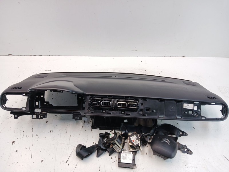 Recambio de kit airbag para citroën c3 iii (sx) 1.2 thp 110 referencia OEM IAM 16192285ZD  
