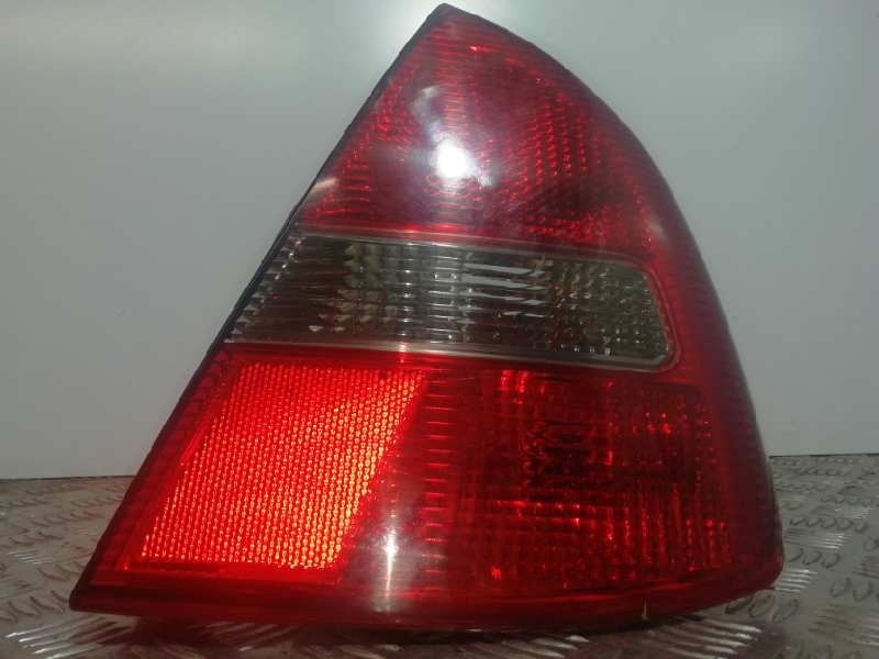 Recambio de piloto trasero derecho para mitsubishi carisma berlina 5 (da0) 1800 gdi avance referencia OEM IAM   