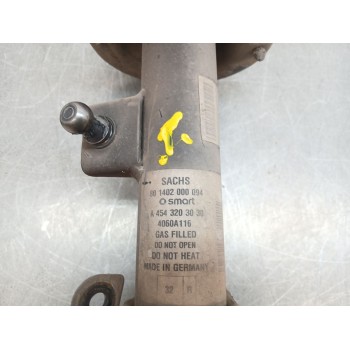 Recambio de amortiguador delantero derecho para smart forfour cdi (70kw) referencia OEM IAM a4543203030  