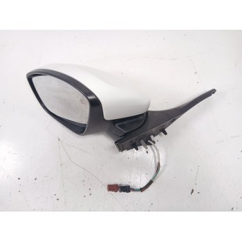RETROVISOR IZQUIERDO 0211047 0415377 