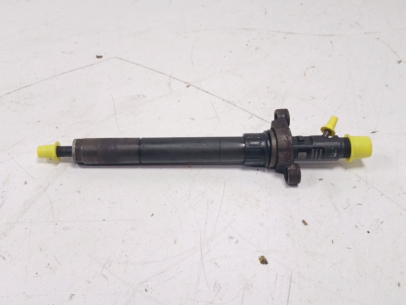 Recambio de inyector para ford focus berlina (cap) 2.0 tdci cat referencia OEM IAM 9688438580 ejbr06001d 