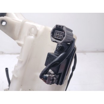 Recambio de deposito limpia para mazda cx-7 (er) active referencia OEM IAM EH6467480  